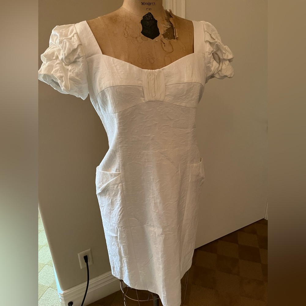 TerriJon white cocktail dress